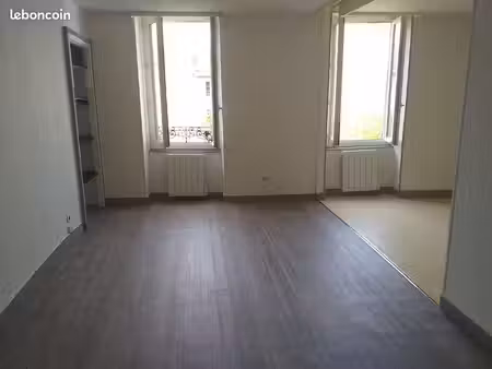 appartement f3  avec terrasse 11m²  centre montlucon