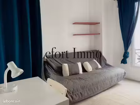 studio 1 pièce 19 m²