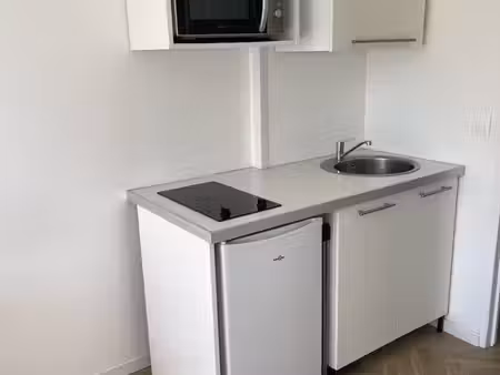 studio entièrement rénové