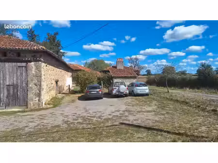 maison d'habitation près de st maurice des lions 16500 16500