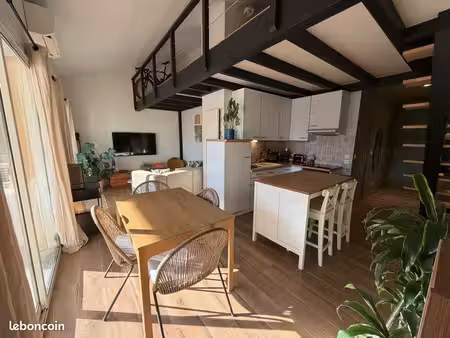 bel appartement t2 proche village