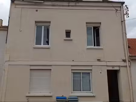 studio meublé 19m2- proche parc mitrie