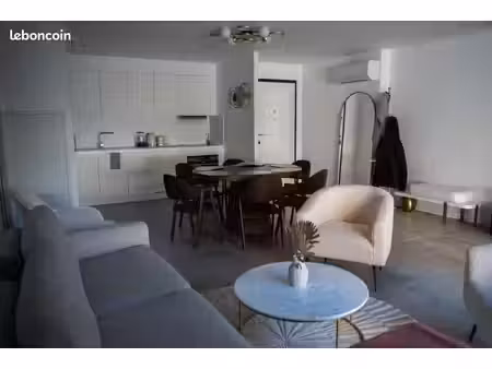 appartement meublé 75 m² avec rez-de-jardin aménagé – sainte-maxime