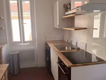 t2 meublé chaleureux et indépendant – toulon  secteur mont faron
