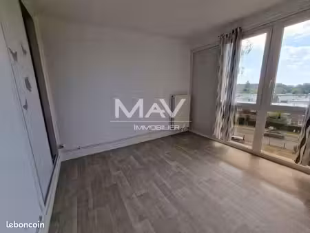 appartement 3 pièces 55 m²