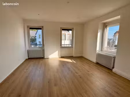 appartement f2 rénové de 53 m2 – proche centre ville