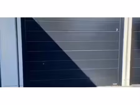 garage à louer à sint-eloois-winkel pour € 75