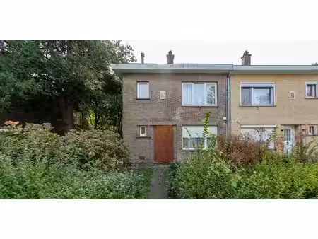maison 3 façades avec grand jardin