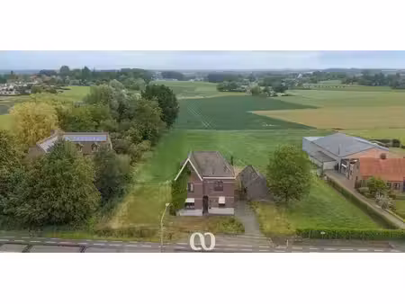 unieke eigendom met prachtig zicht over de vlaamse ardennen op een ruim perceel van 3.310 