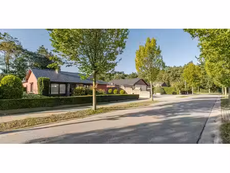 bungalow à vendre à overpelt pour € 369.000 avec 3 chambres à coucher