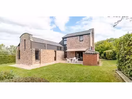 villa à vendre à vlezenbeek pour € 690.000 avec 3 chambres à coucher