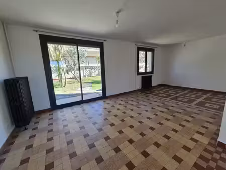 castelnaudary proche canal du midi 3 chambres garage jardin