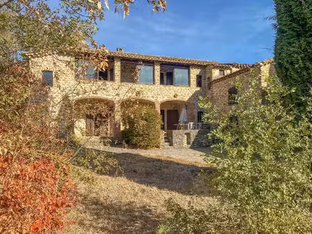 une maison de caractère où l'histoire rencontre l'art de vivre