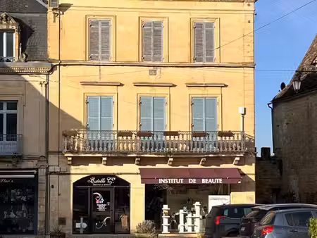 élégant immeuble ...