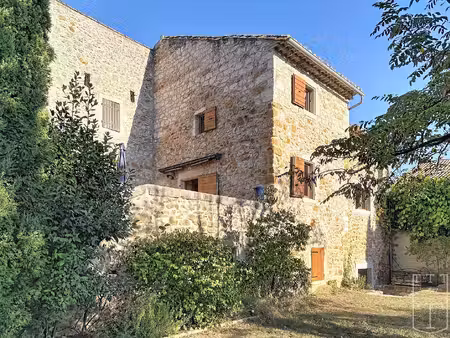 maison de caractère au coeur du village