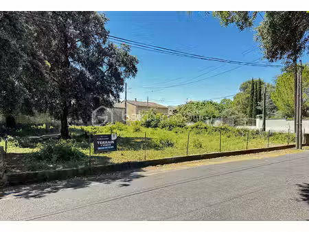terrain de 461 m² à beaulieu