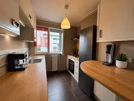 t2 de 48 m² vendu loué avec cave et parking en sous-sol – rentabilité brute de 8 7 %