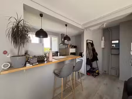 location appartement 4 pièces 53 m2 à fresnoy-le-grand