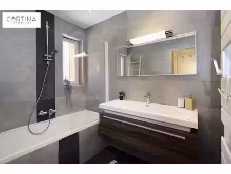 appartement de luxe de 3 pièces en location à les deux alpes  france