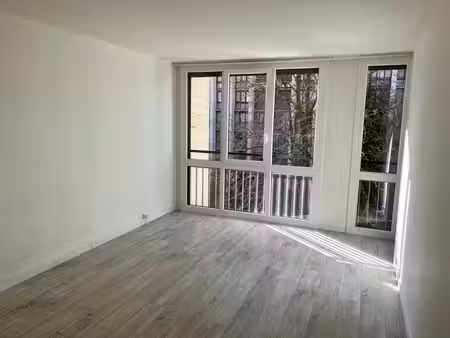 appartement de 3 pièces - meudon la foret