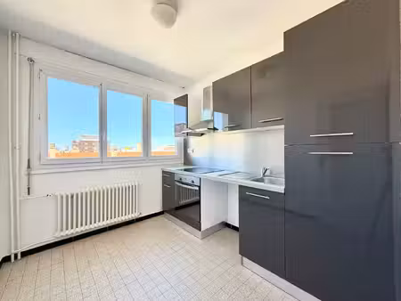 appartement saint etienne bellevue  t2 rénové de 41.75m2