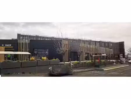prestigieux bureau de 380 m2 en location - clermont-ferrand  auvergne-rhône-alpes