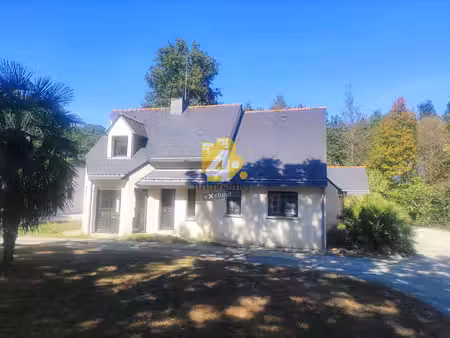 maison besne 7 pièce(s) 144m2