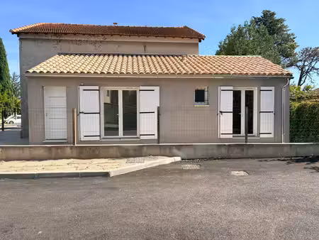 le thor – coup de cœur pour cette maison neuve avec jardinet