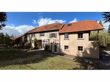 rare à la vente ! propriété de 576 m² sur 45 ares – piscine couverte – phalsbourg