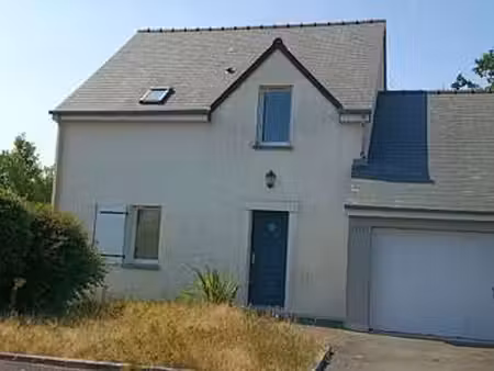 vente maison à saint-étienne-en-coglès (35460) : à vendre / 80m² saint-étienne-en-coglès
