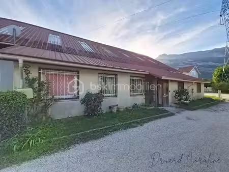 maison t3 de plain-pied – plus de 60 m² – beau potentiel – travaux à prévoir