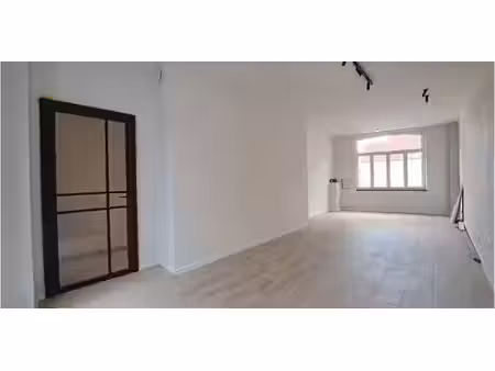 maison à louer à brugge pour € 1.650 avec 4 chambres à coucher