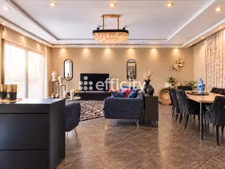 maison 5 pièces - 144 m²