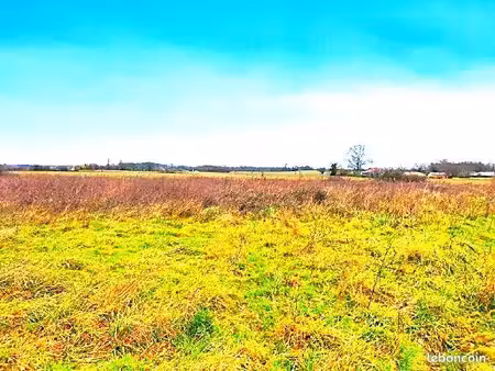 à vendre – terrain constructible de 4 133 m² à aire-sur-l’adour