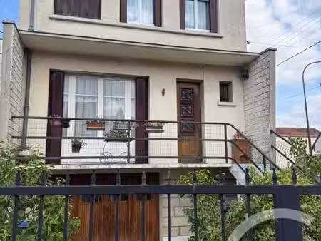 maison 4 pièces 79 m²