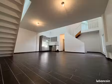 duplex 4 pièces 114 m²