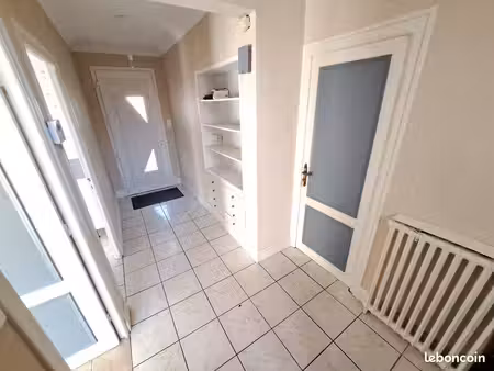 maison kerfeunteun 93 m²  4 chambres  jardin et garage