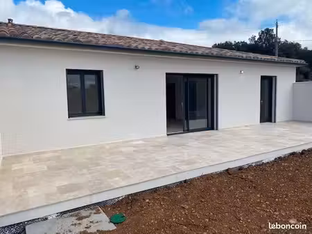 villa 4 pièces 81 m²