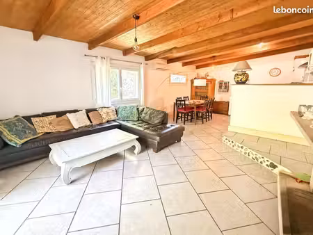 maison 5 pièces 80 m²