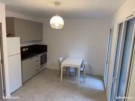 appartement 2 pièces 27 m²