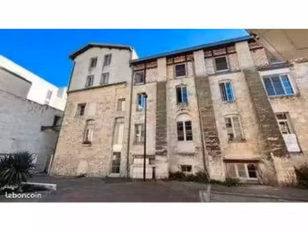 appartement 3 pièces 77 m²