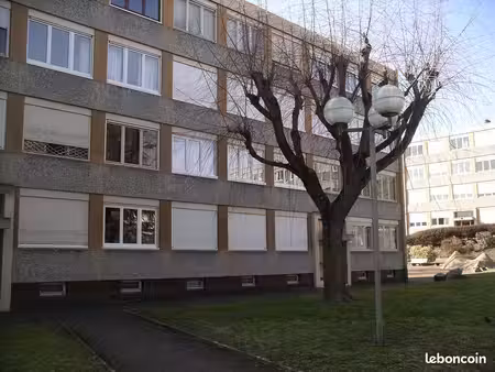 a louer t3 - ecully