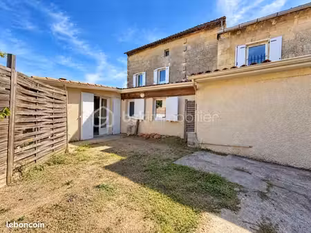 maison de ville 2 pièces 26 m²