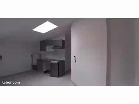 studio 1 pièce 26 m²