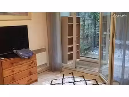studio 1 pièce 22 m²