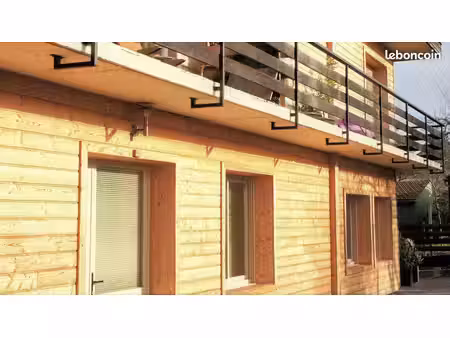 la charité s/loire - appartement t2 spacieux et très lumineux - rénovation récente - parki