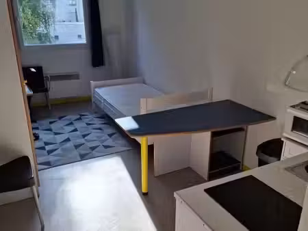 appartement 1 pièce 18 m²