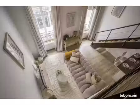 t2 meublé avec mezzanine  entièrement rénové  38 m²  rue d'aubagne  marseille 1er