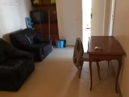 appartement 1 pièce 12 m²