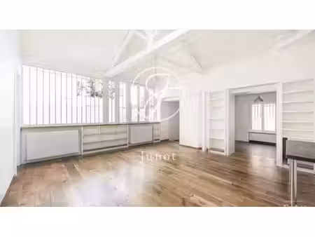 paris 18e - cité véron / blanche - appartement à louer - 3 pièces vide - 73 45m² carrez - 
